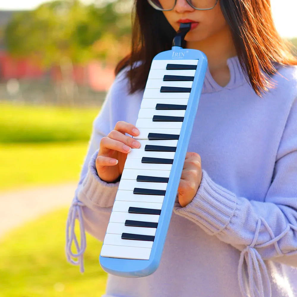 IRIN 32 Keys Melodica Piano Keyboard Style Musical Instrument Harmonica Mouth Organ With Carrying Bag Mouthpiece Educational Gif