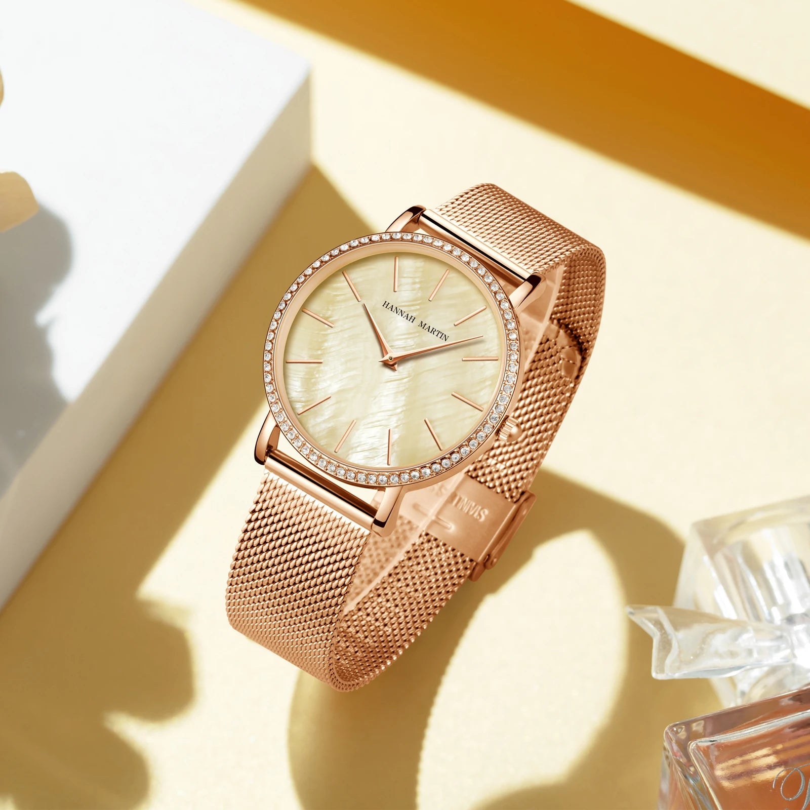 Luxury Women Watch Japanese Quartz Movement Shell Dial Rhinestone Stainless Steel Fashion Gift Box Waterproof Ladies Wristwatch