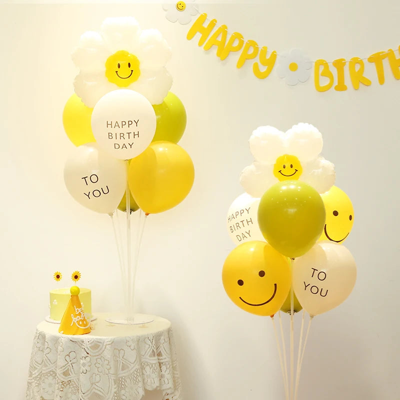 Smiley Daisy Latex Balloon Stand for Parties and Events