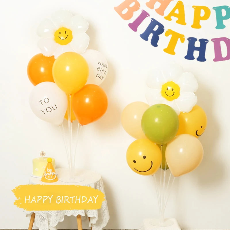 Smiley Daisy Latex Balloon Stand for Parties and Events